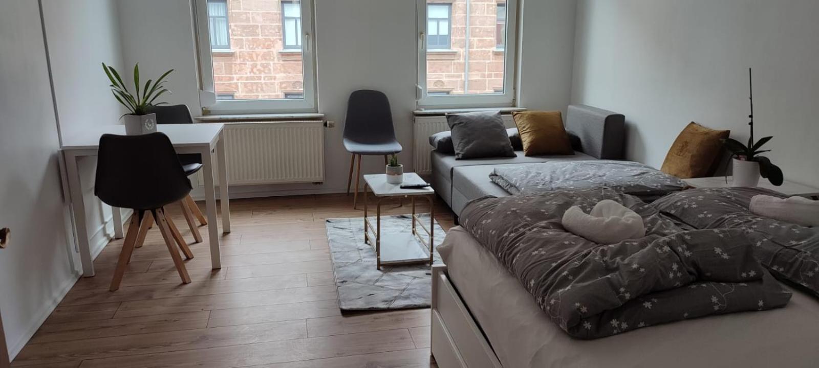 Privatzimmer-2 In Ruhiger Lage 9Min Von Hbh Нюрнберг Екстер'єр фото